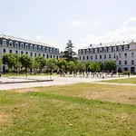 The Originals City, Gambetta, Γκρενόμπλ