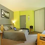 Отель The Originals City, Gambetta, 3*