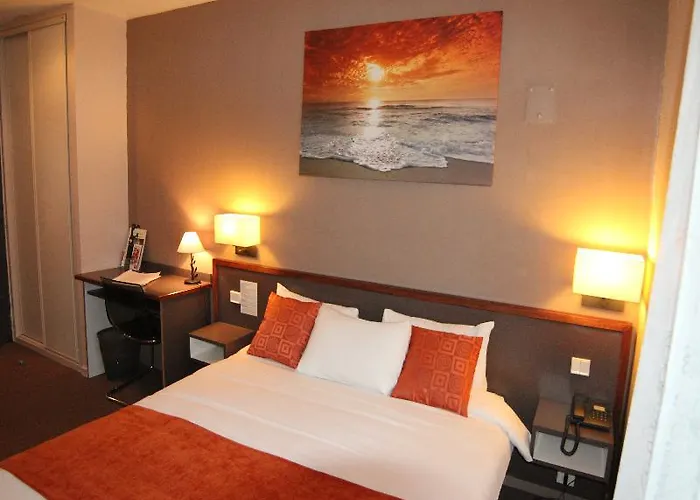 The Originals City, Gambetta, Hotel