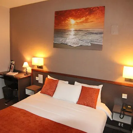 The Originals City, Gambetta, Hotell