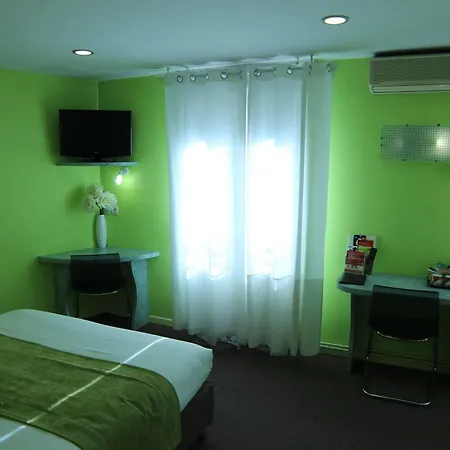 The Originals City, Gambetta, Hotell