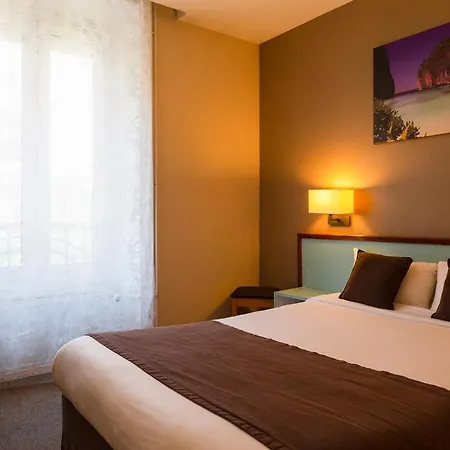 The Originals City, Gambetta, Hotell